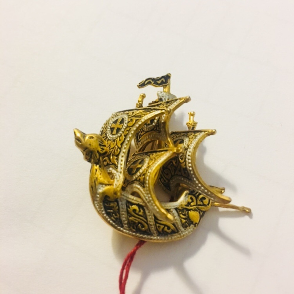 Brooch -Spanish Ship made in Spain